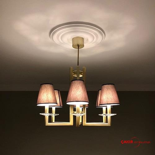 Латунная люстра A&amp;B Home на 6 рожков