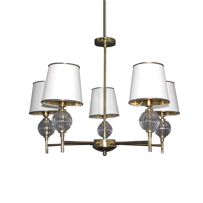 ثريا زجاجية ذات تفاصيل زجاجية مع قبعة قماشية بيضاء